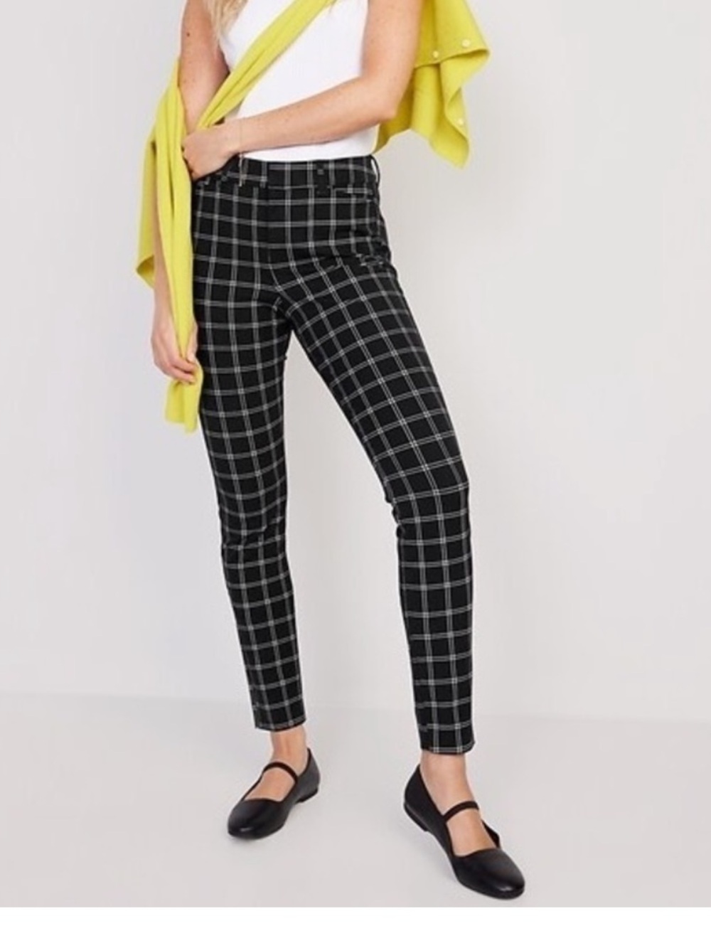 Old Navy High Rise Pixie Pants Never Fade Plaid Stripe Black White Womens 16